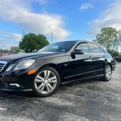 2011 Mercedes Benz E350 