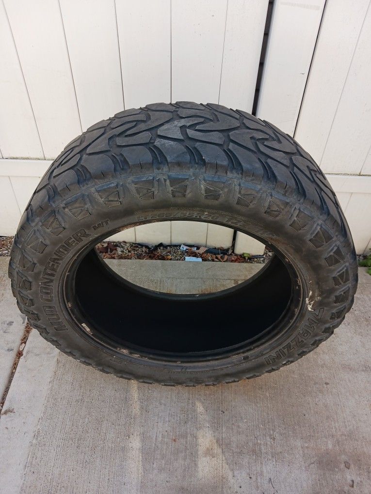 Lt 285 55 R20