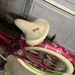 Girls bike