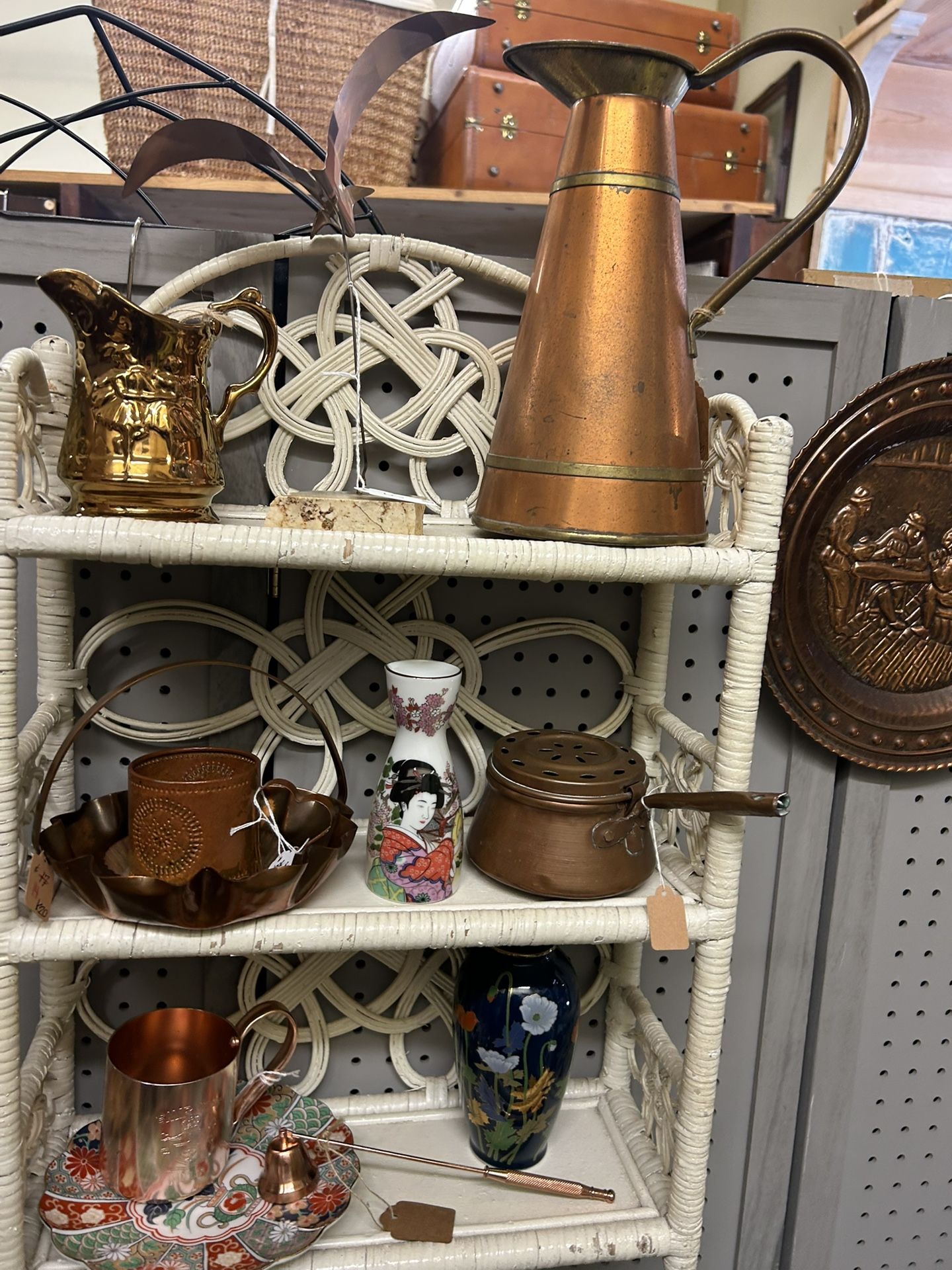 Vintage Copper Decor & Collectibles
