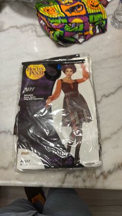 Hocus Pocus Mary Costume