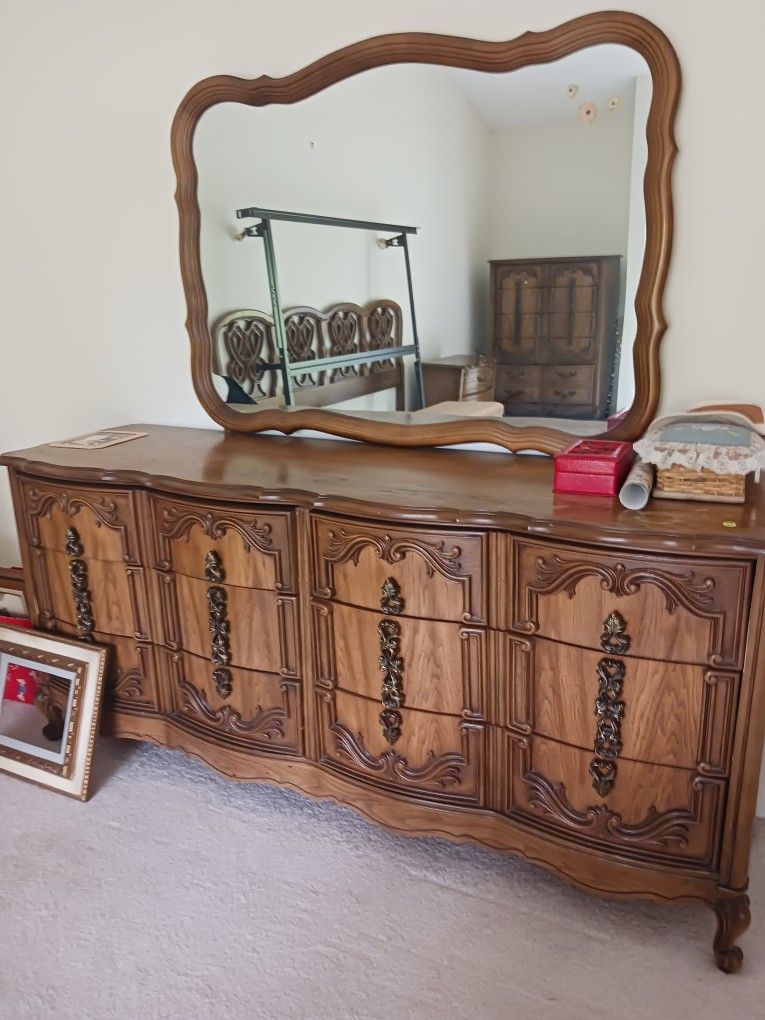 Bedroom Set