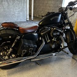 Harley Davidson 883 Iron
