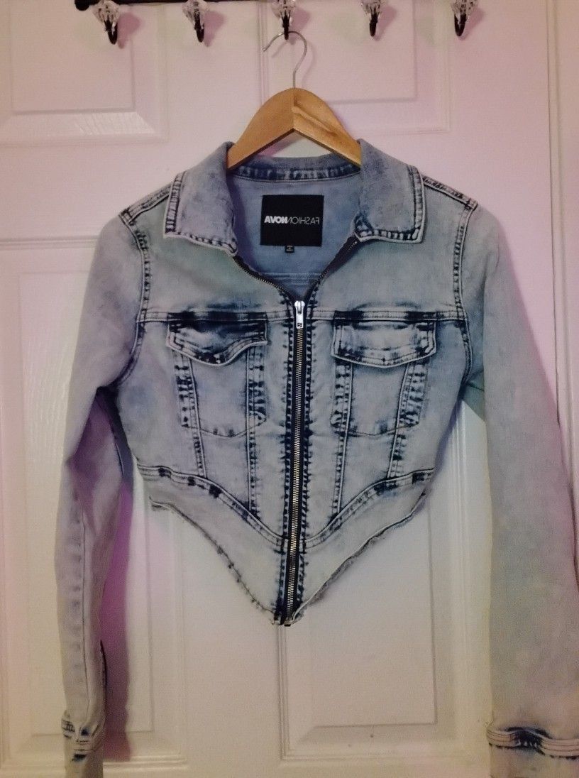 Fashion Nova Medium Jean Jacket