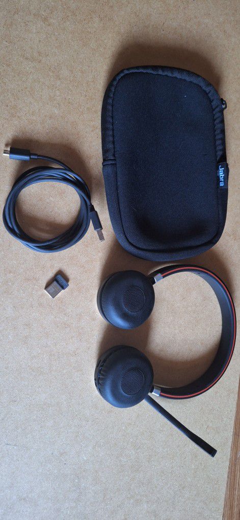 Jabra Evolve 65 Stereo- Bluetooth Headset with Noise-Cancelling Microphone