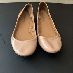 Light Beige Size 10 Wedges