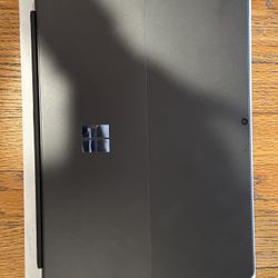 Microsoft Surface Pro 8 