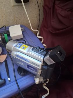 Jvc mini dv camcorder working missing charger