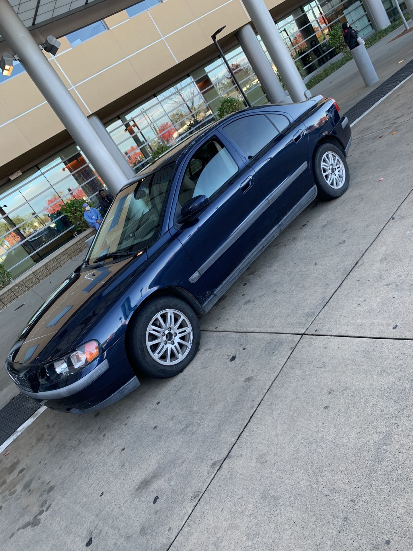 2004 Volvo S60