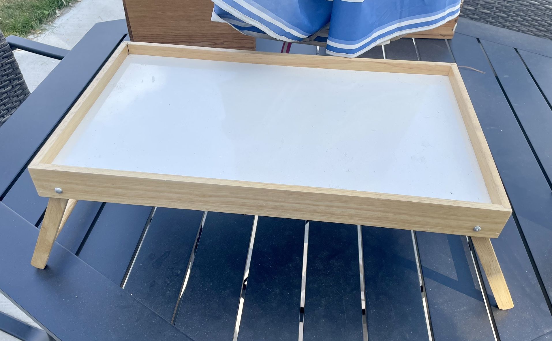Folding Tray Table