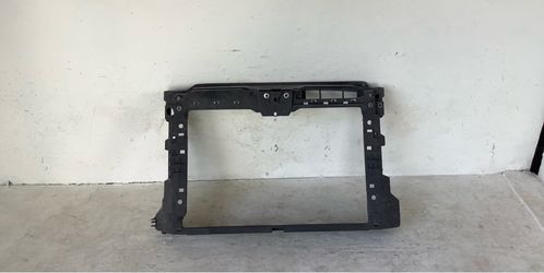 2011-2018 Volkswagen Jetta radiator support (8)