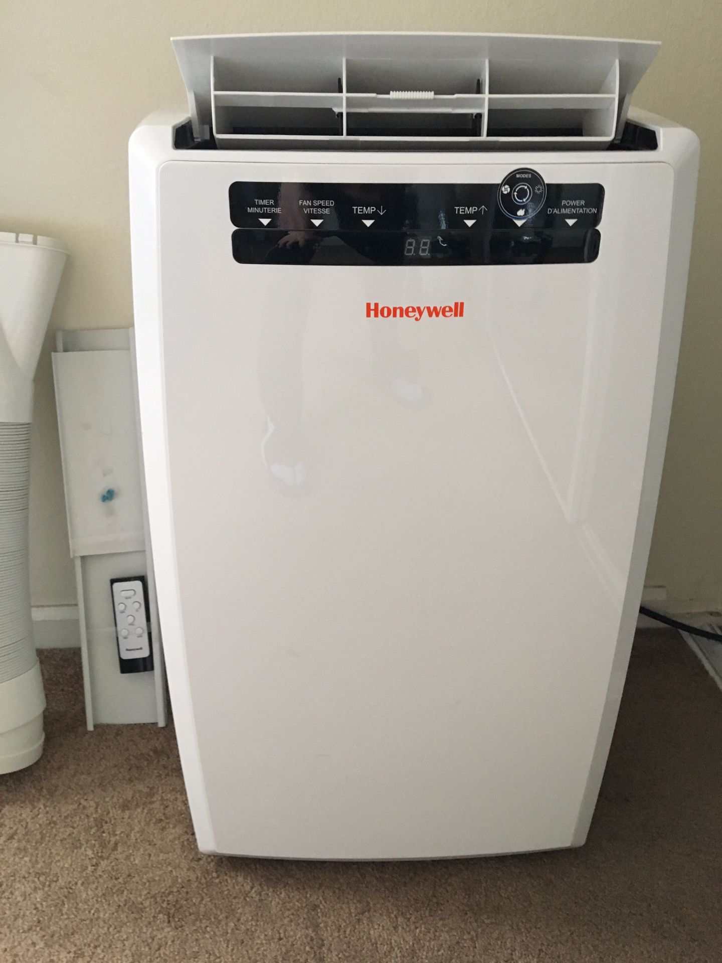 Portable air conditioner - Honeywell