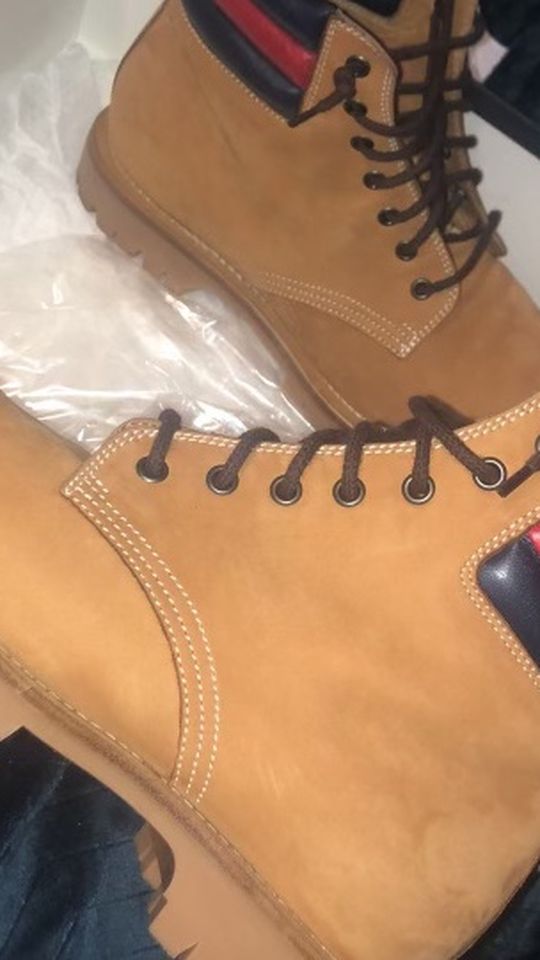 gucci timberland