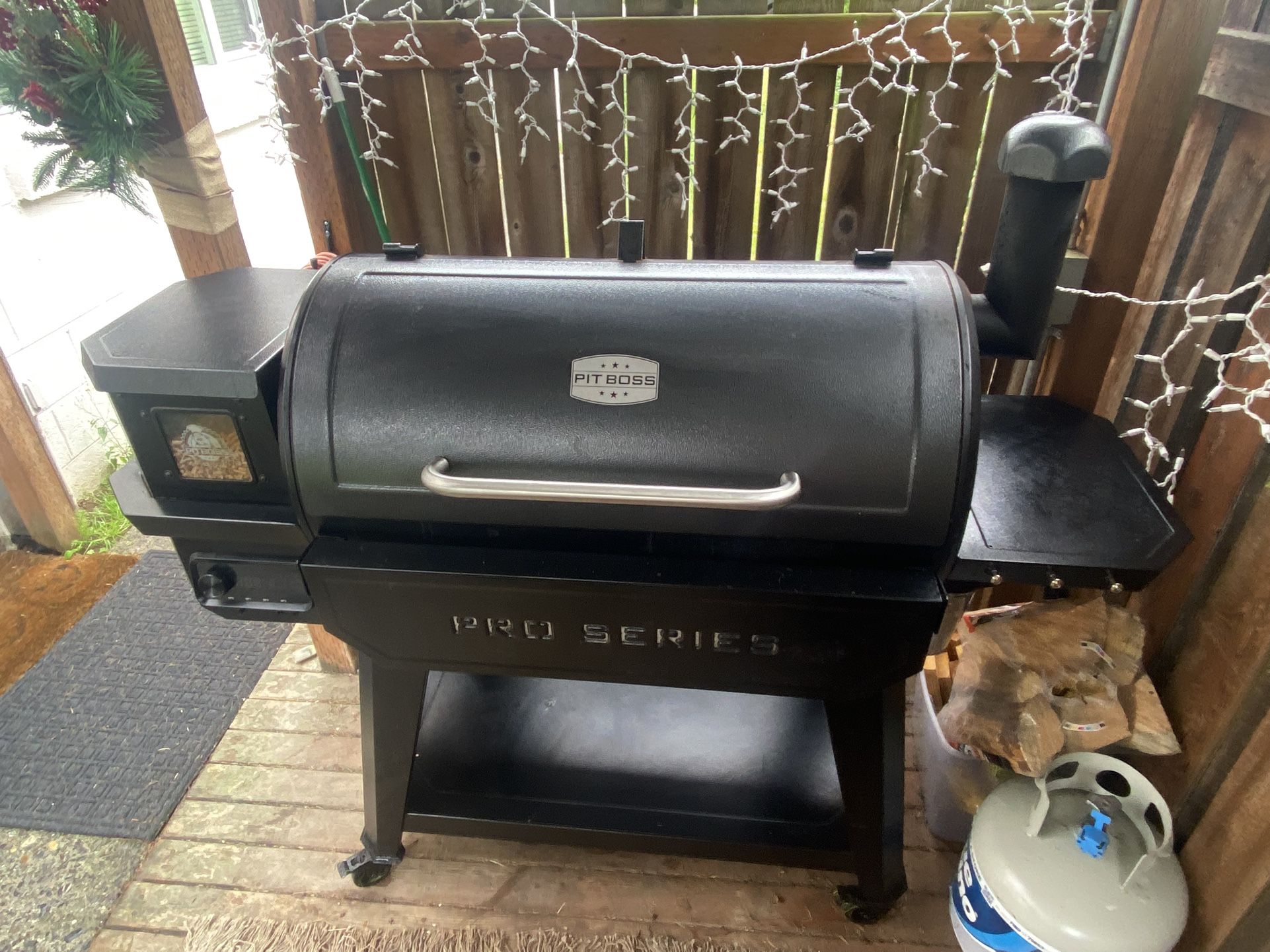 Used Pit Boss Pro Series 1150 Pellet Grill