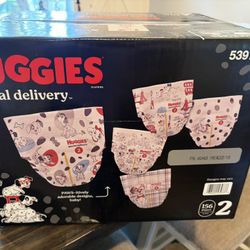 New Unopened Box Huggies Size 2 Diapers