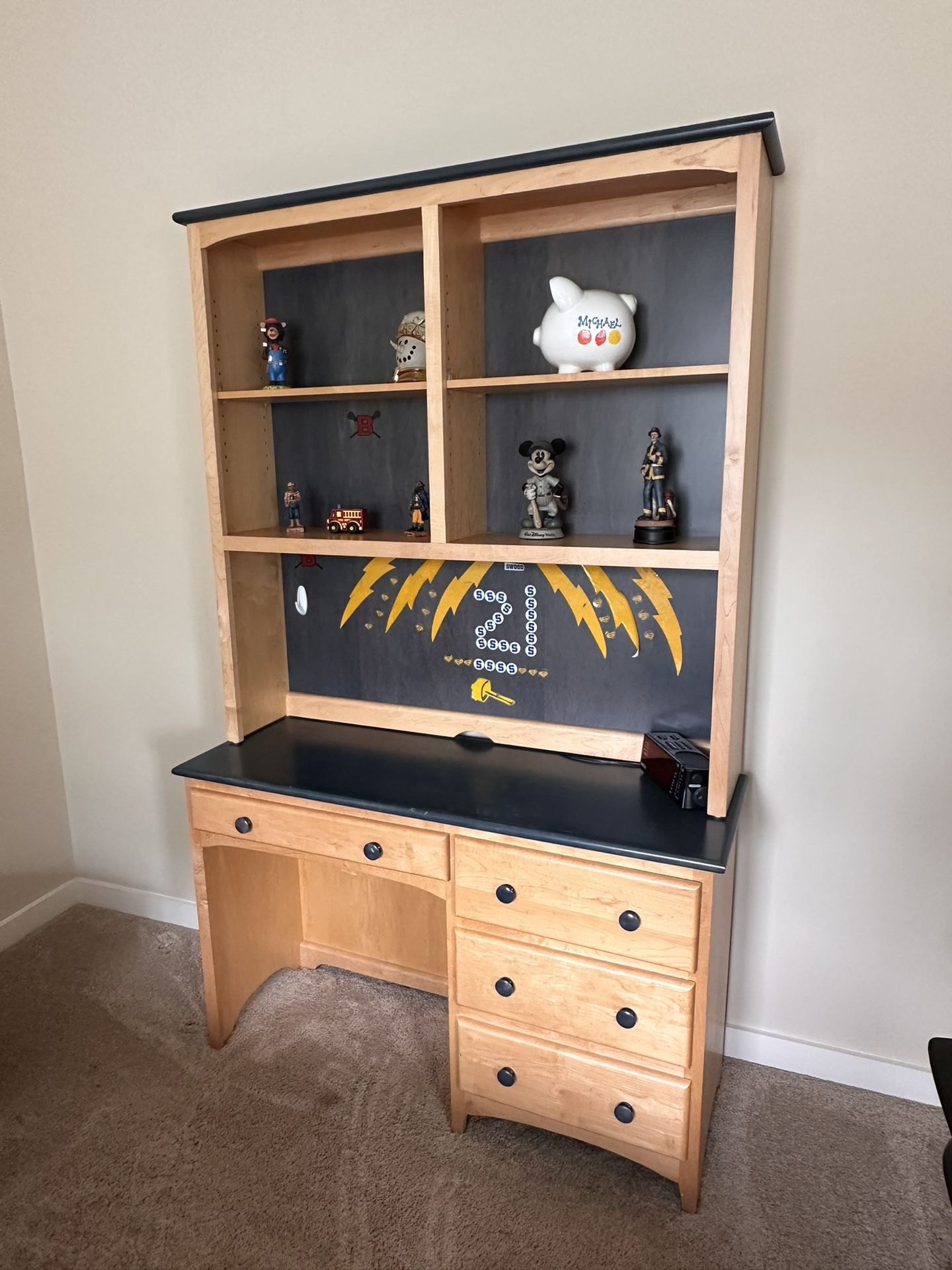 Desk