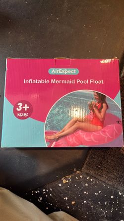 Pool float