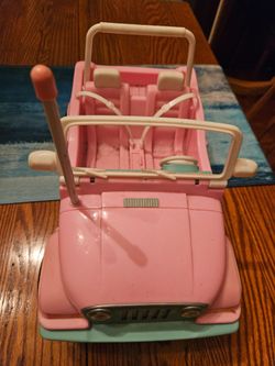 Barbie toy jeep