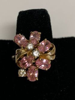 Pink stone ladies gold ring #30002
