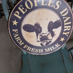 Vintage “Peoples Dairy” Farm Fresh Milk Sign 🐄