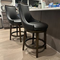 Unopened Barstool