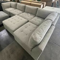 Thomasville Tisdale Modular Sectional Couch Sofa With Storage Ottoman 