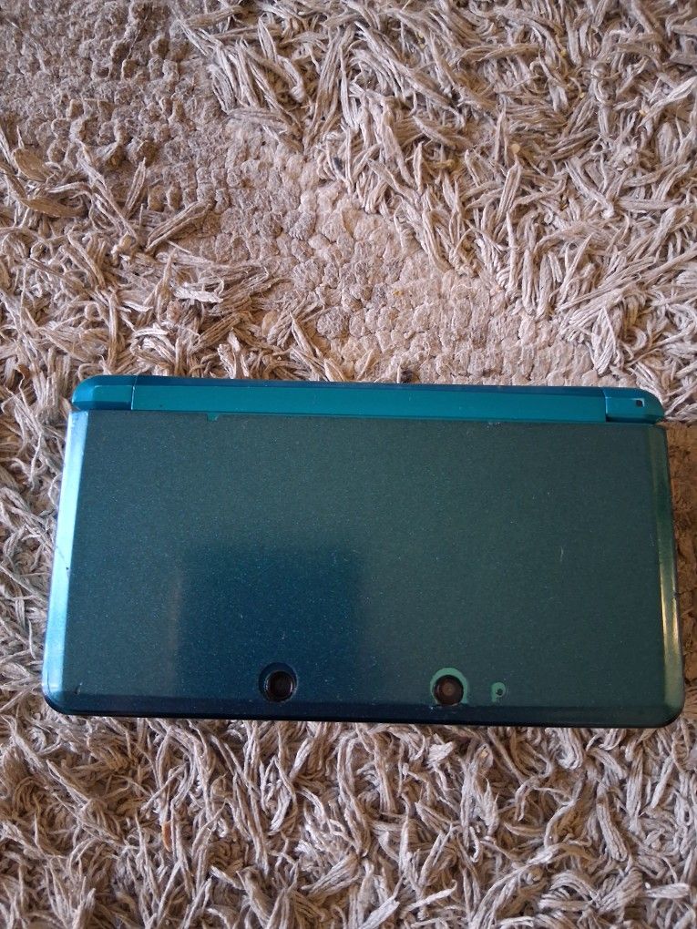 Nintendo 3ds 2011