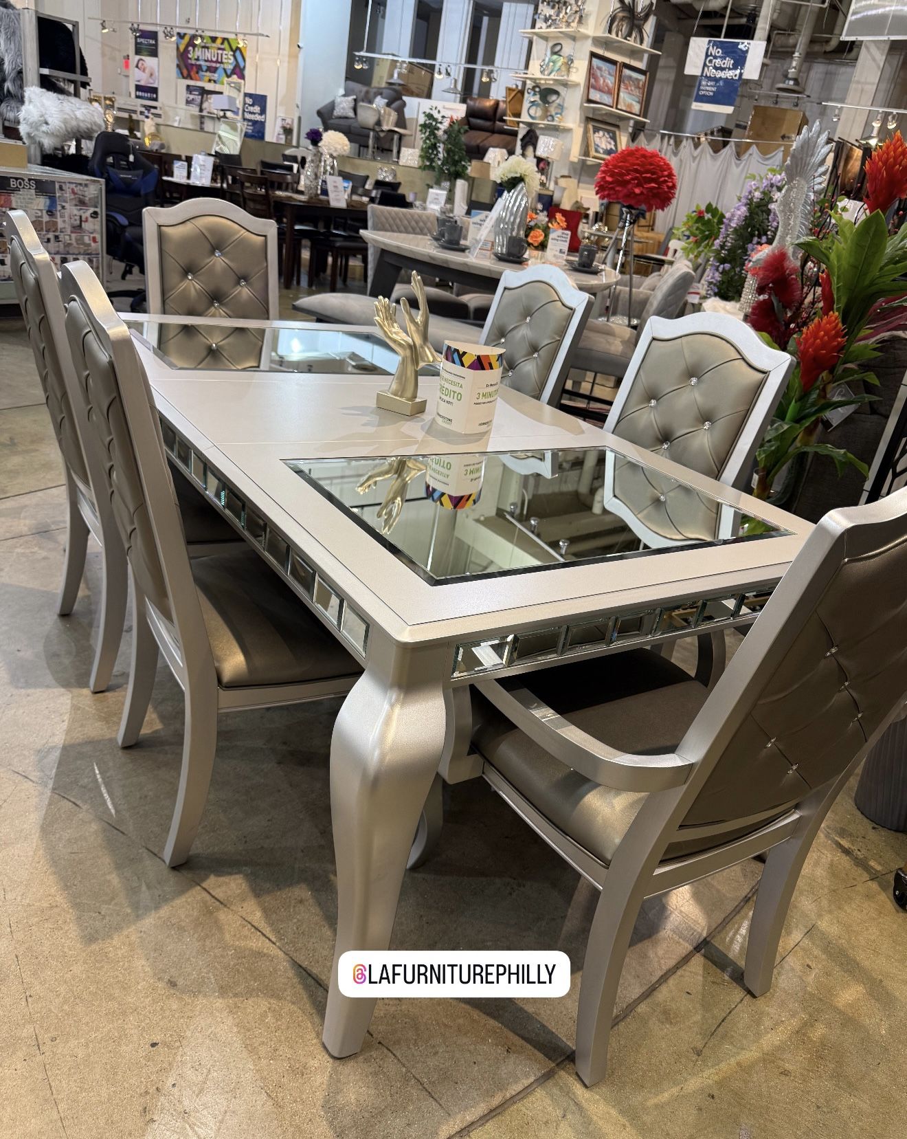 DINING TABLE SET