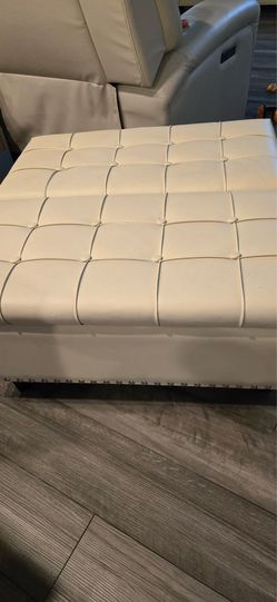 Cream Faux Leather Tufted Storage Ottoman with Lift Top FiveWillowise 31.5" Large Square