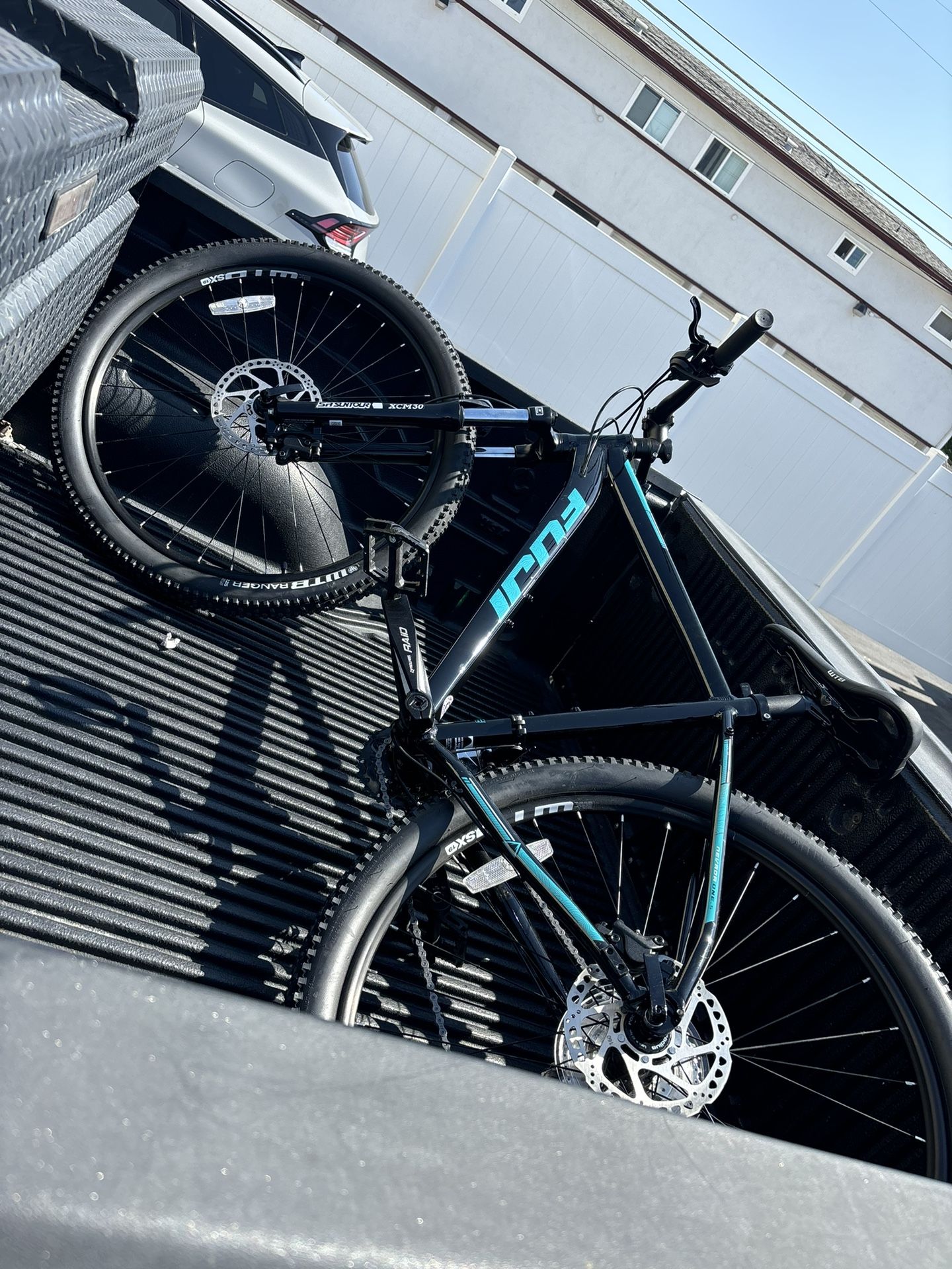 FUJI 29 Mountain Bike