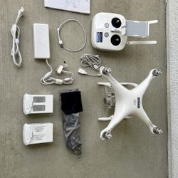 DJI Phantom 4 Drone