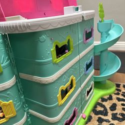 Gabbys dollhouse