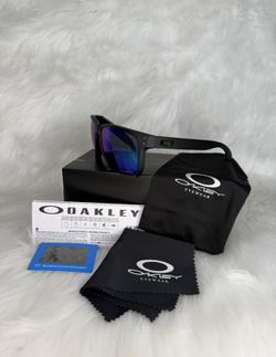 Polarized Oakleys Holbrook 