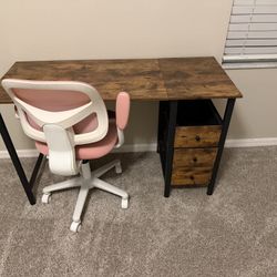 Desk And Chair 