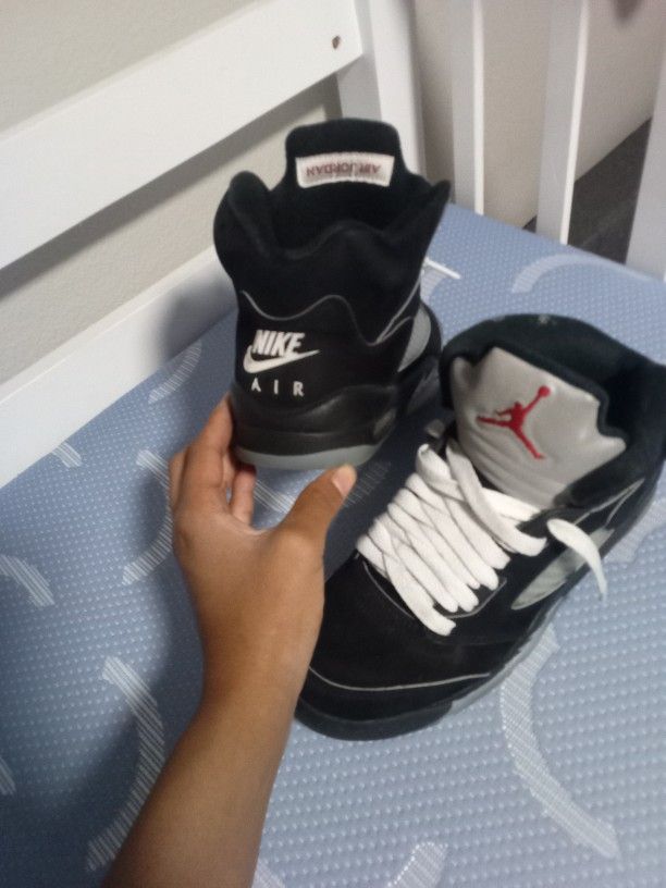 JORDAN 5 METALLICS 