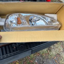 Right Headlight For Honda Civic 99-00