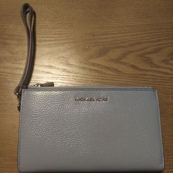 Michael Kors Wristlet Wallet
