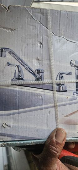 Glacier bay 2 handle kitchen faucet