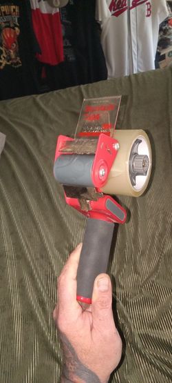 New Red 3M PACKING Tape Gun With Fresh Roll In It 