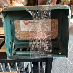Stop A Squirrel All Metal Bird Feeder Never Used 
