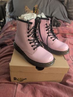 Girls kids  dr Martins