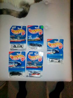 Hot Wheels carded lot of 5