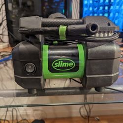 Slime Portable Tire Inflator/Flashlight, 100 Psi