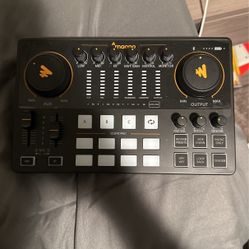 Maono Caster E2 Audio Interface, Podcasting Console