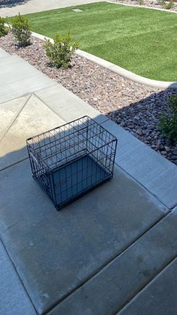 Dog crate