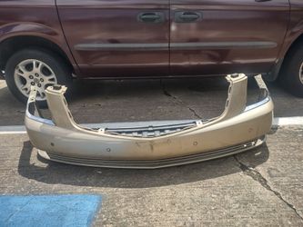06-11 Cadillac DTS Front bumper cover