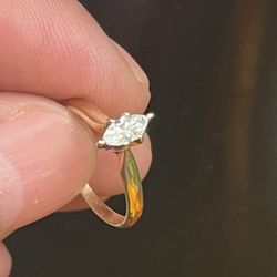 14K GOLD NATURAL DIAMOND VVS1 SOLITARY MARQUIS .30TW SIZE 6