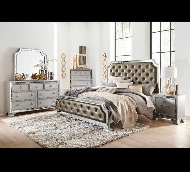 Queen Bedroom Set
