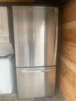 Kenmore Refrigerator Works Perfectly - Delivery 🚚 Available 