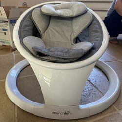 Munchkin Bluetooth Enabled Swing